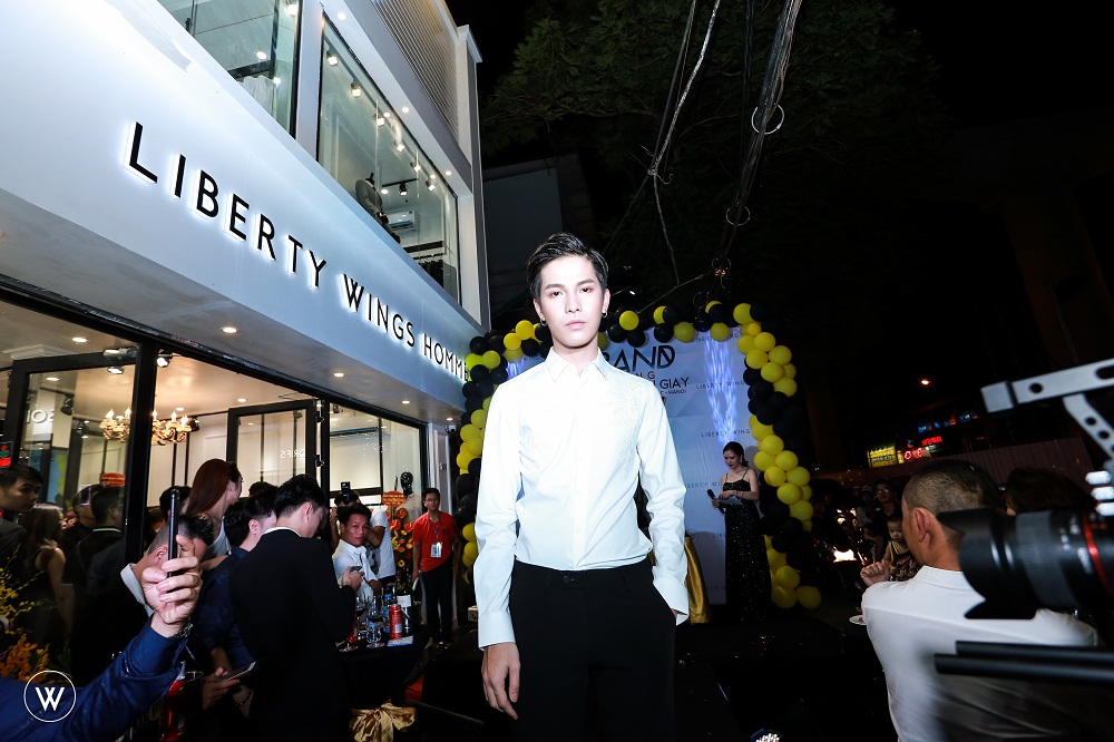 liberty wings fashion show